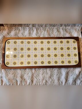 Vintage Retro Yellow Floral Ceramic Tile Serving Tray on Wood